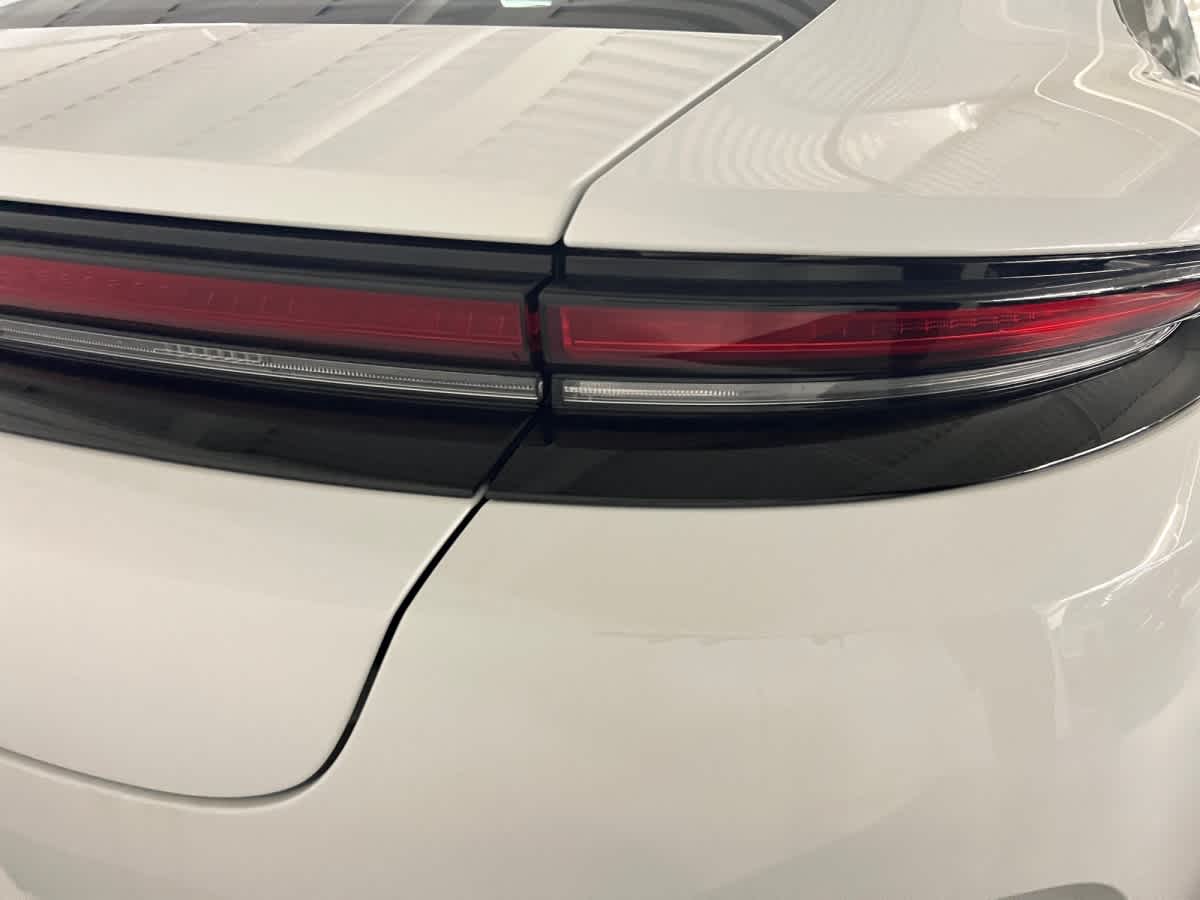 new 2026 Porsche Panamera car