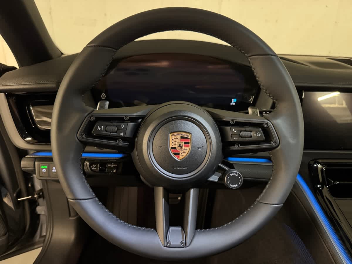 new 2025 Porsche Panamera car