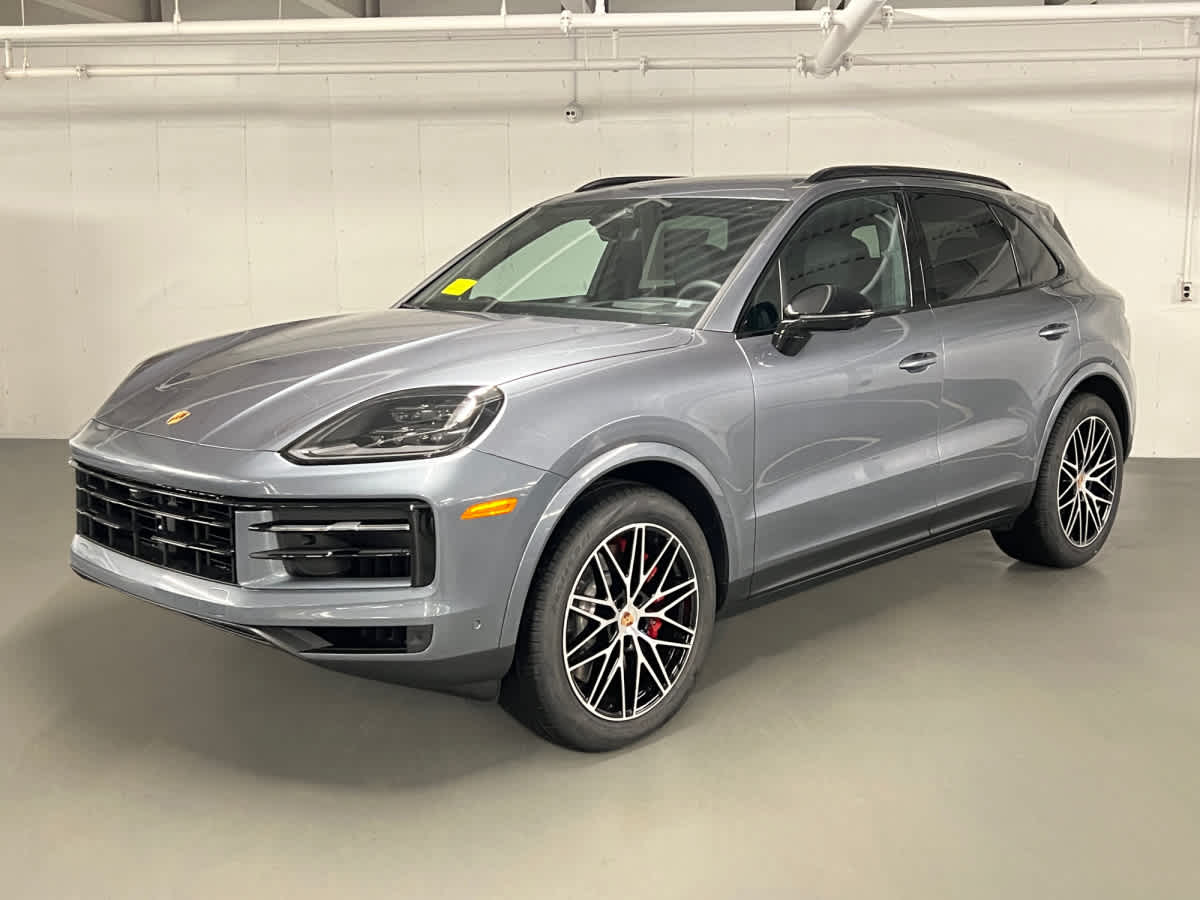new 2026 Porsche Cayenne car