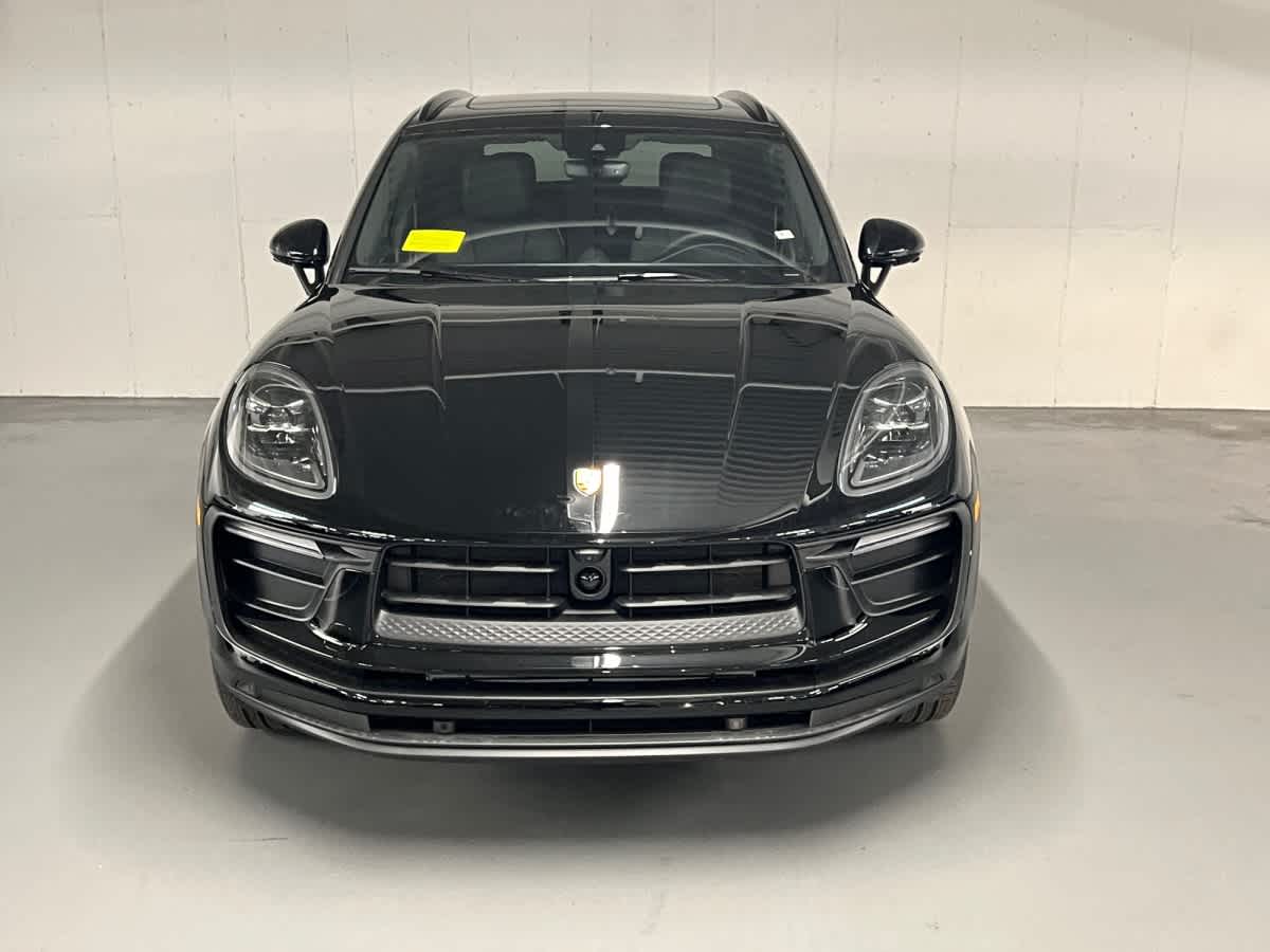 new 2026 Porsche Macan car