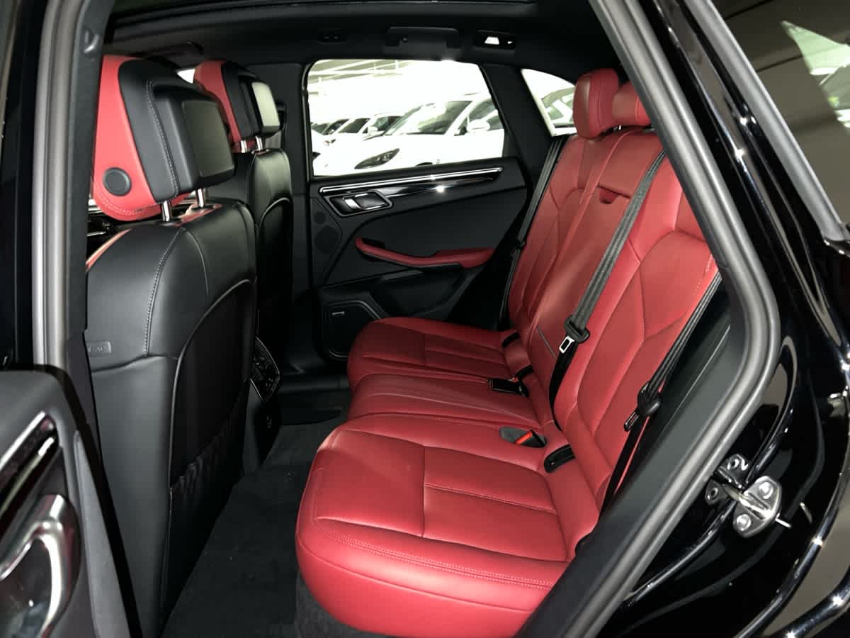 new 2026 Porsche Macan car