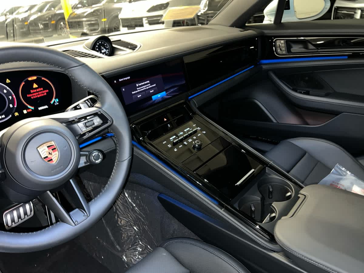 new 2026 Porsche Panamera car