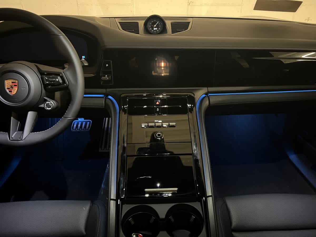 new 2026 Porsche Panamera car