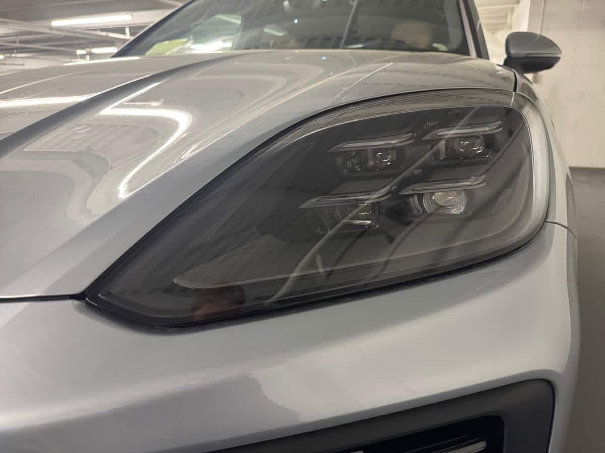 new 2026 Porsche Cayenne car