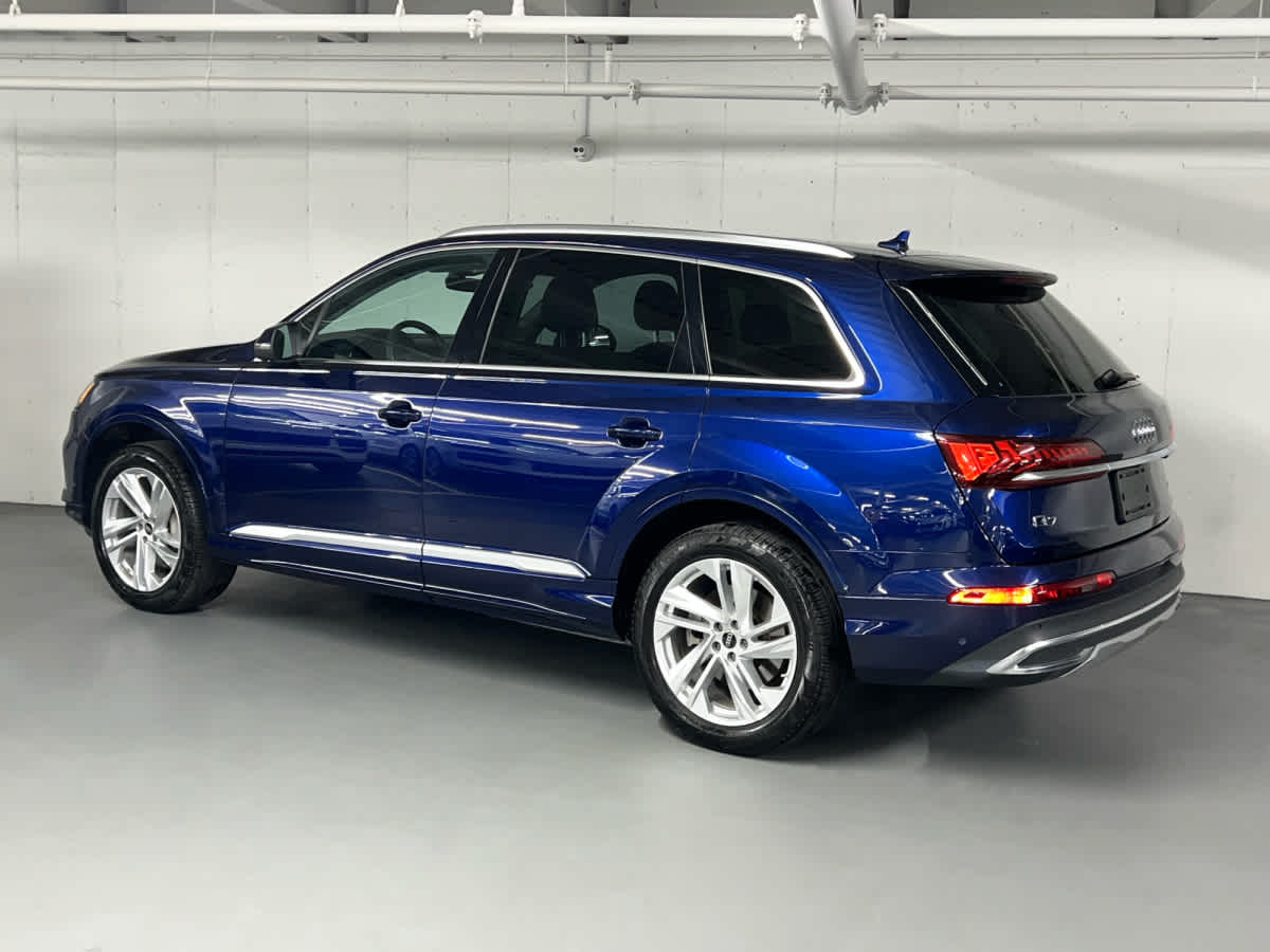 used 2022 Audi Q7 car, priced at $33,797