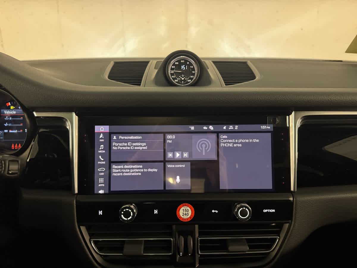 new 2026 Porsche Macan car