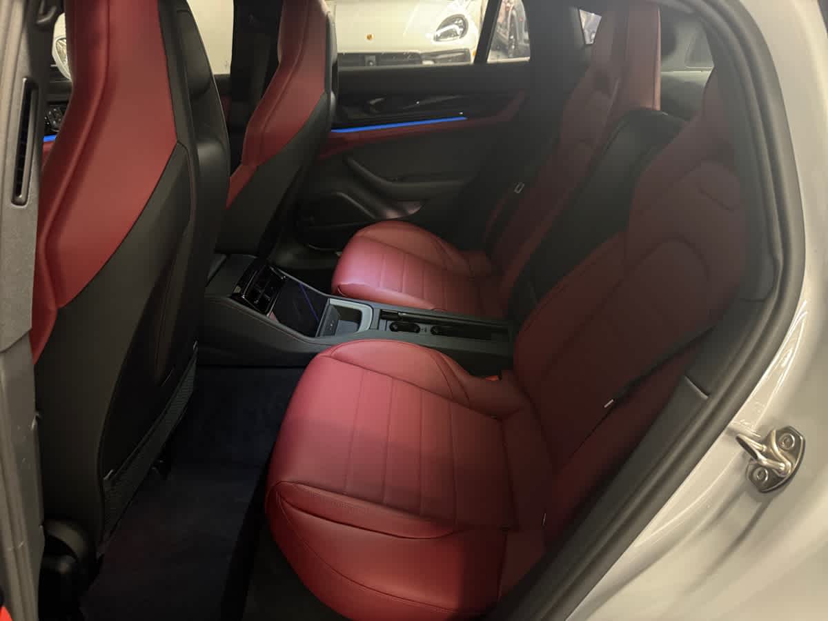 new 2025 Porsche Panamera car