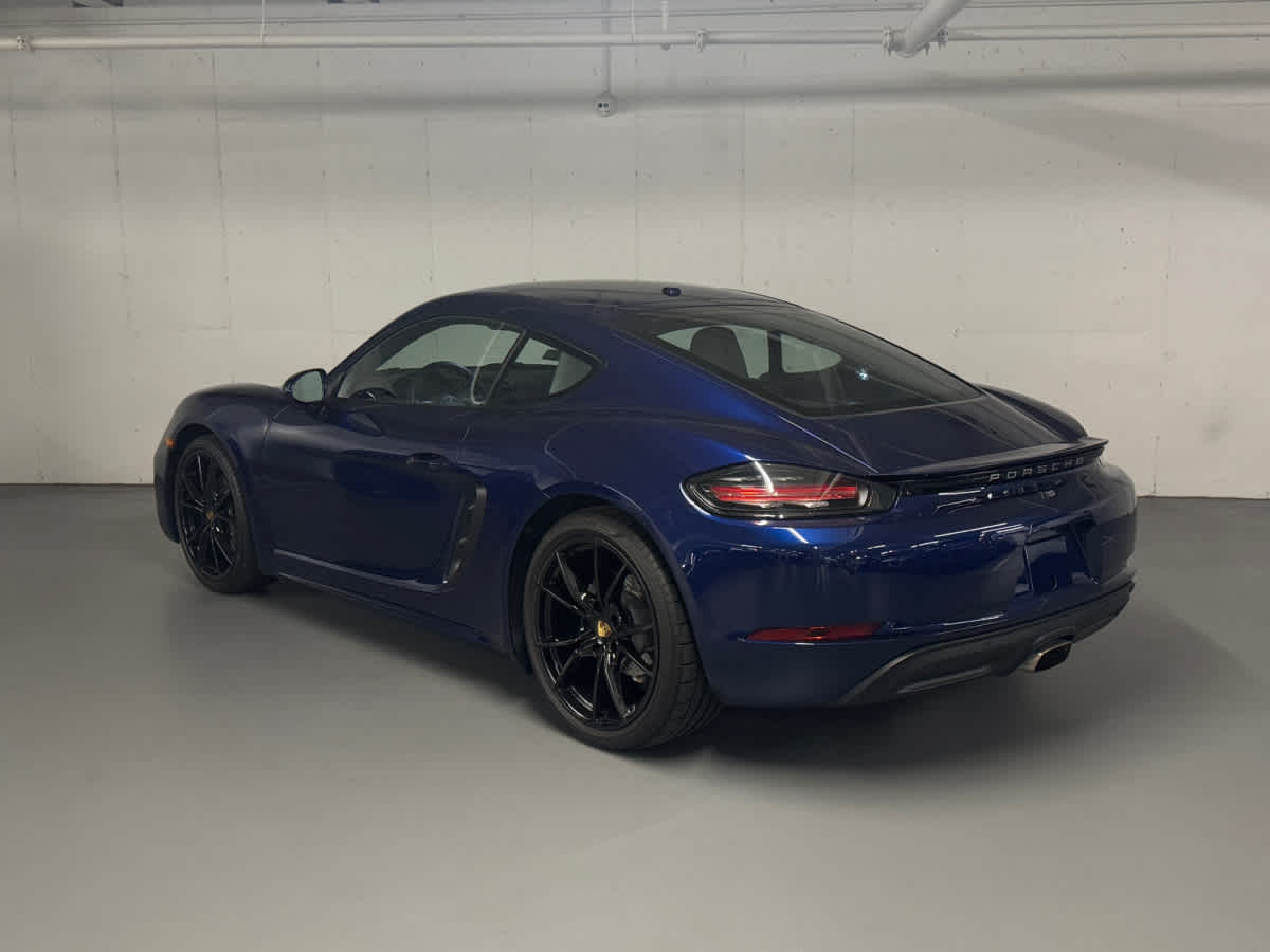 2025 Porsche Cayman photo 3