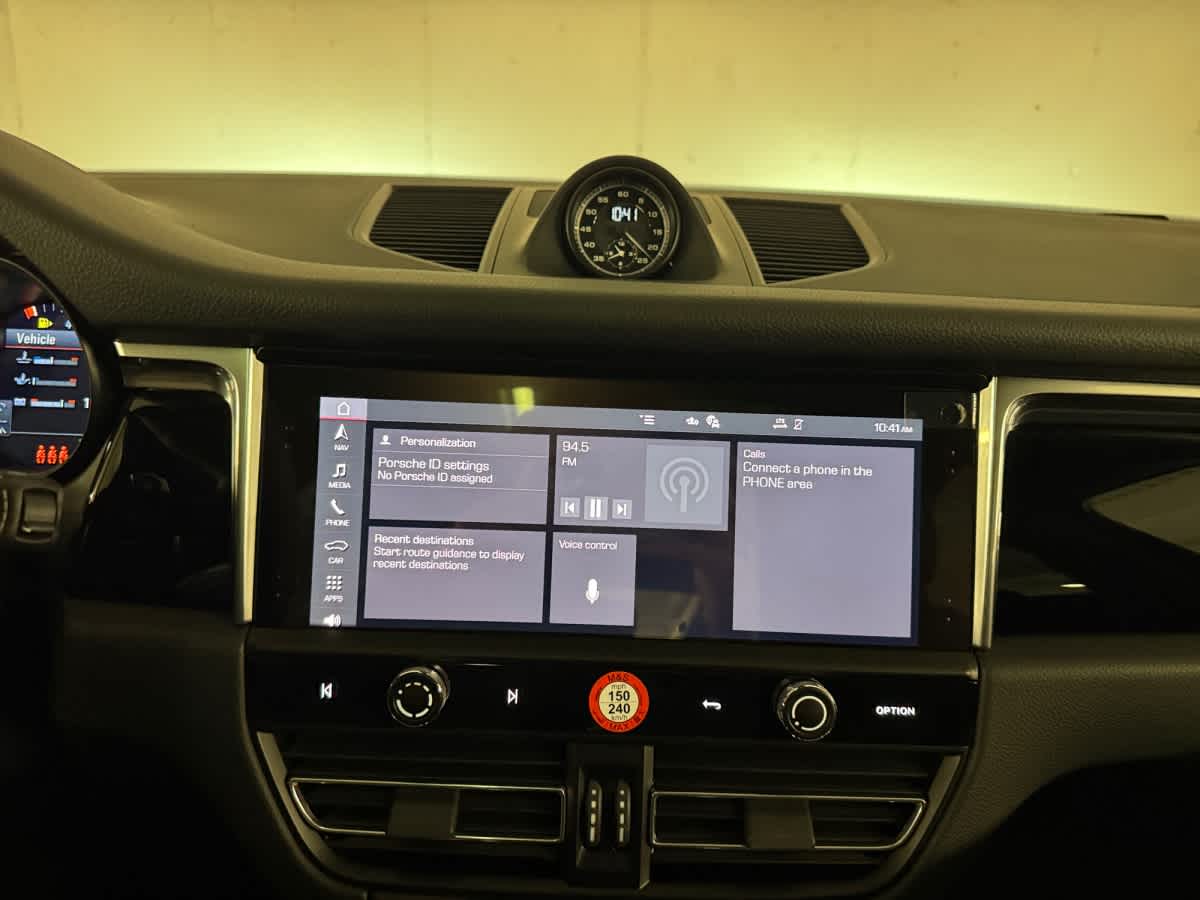 new 2026 Porsche Macan car