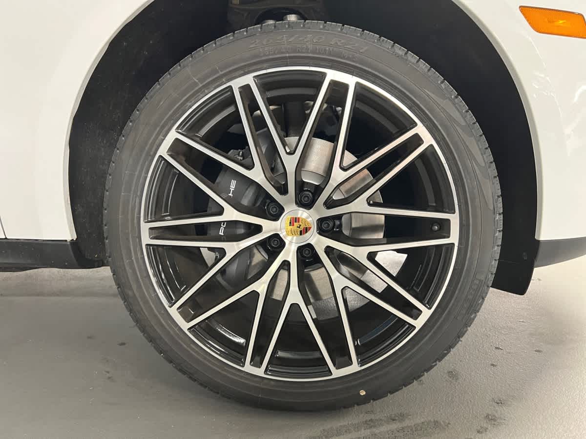 new 2026 Porsche Macan car