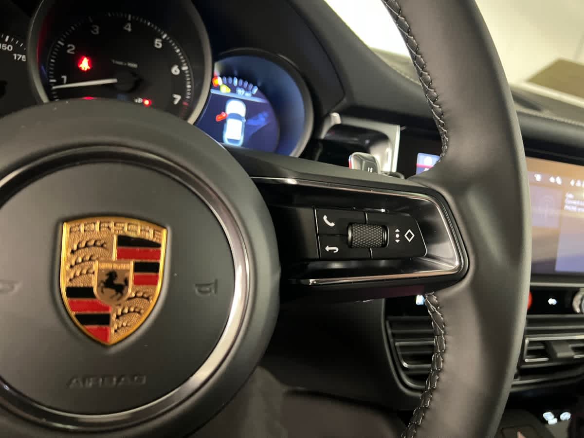 new 2026 Porsche Macan car