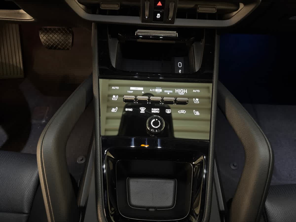 new 2026 Porsche Cayenne car