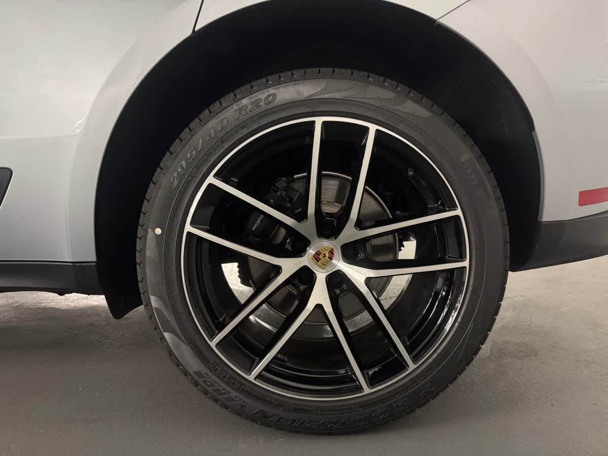 new 2026 Porsche Macan car