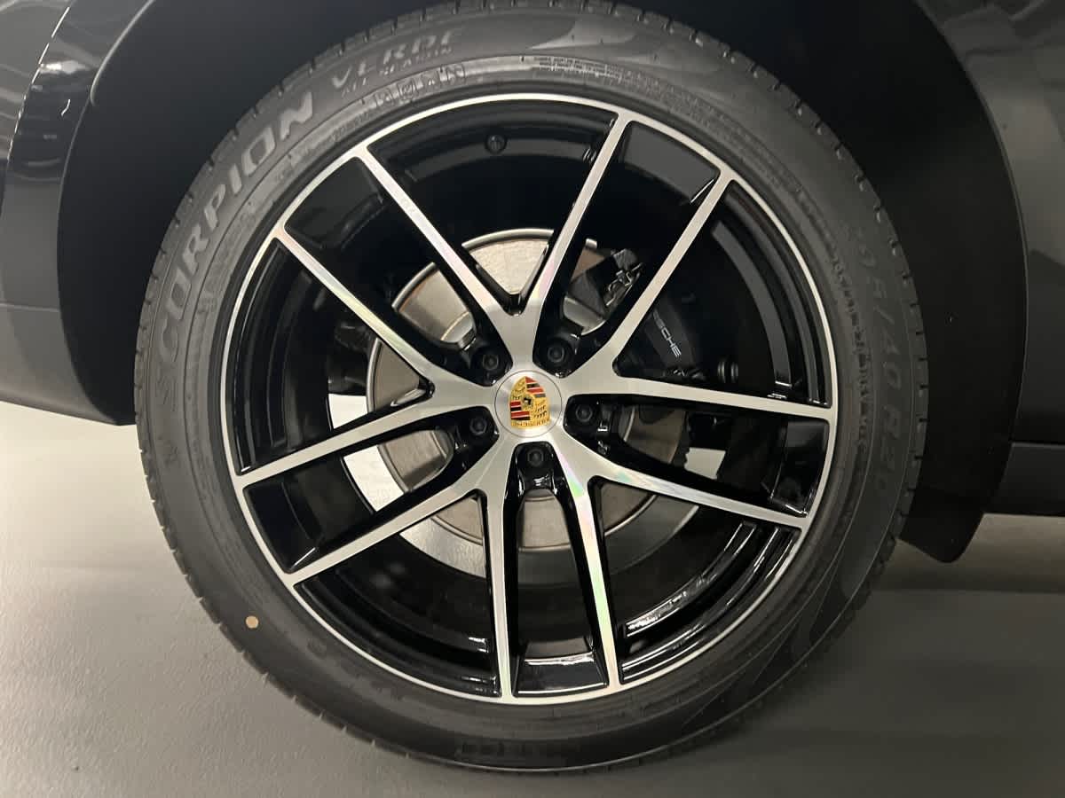 new 2026 Porsche Macan car