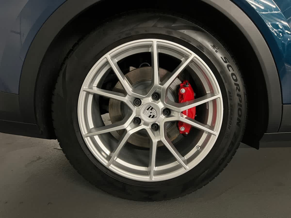 used 2025 Porsche Cayenne car, priced at $112,498