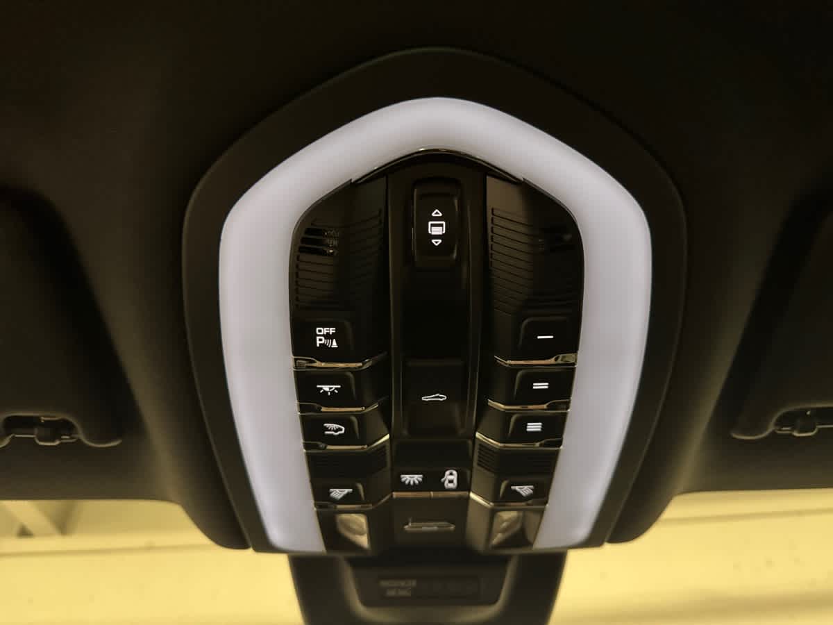 new 2026 Porsche Macan car