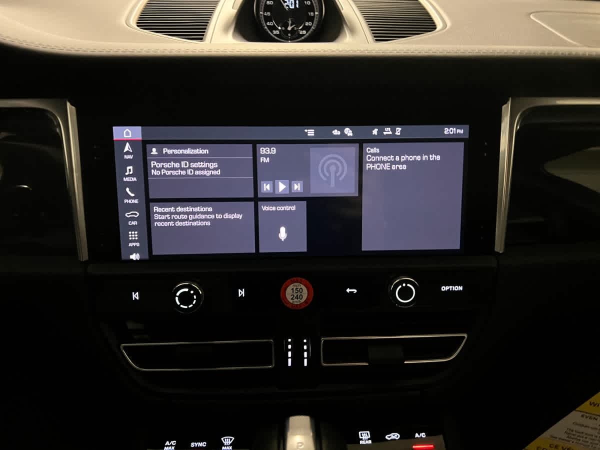new 2026 Porsche Macan car