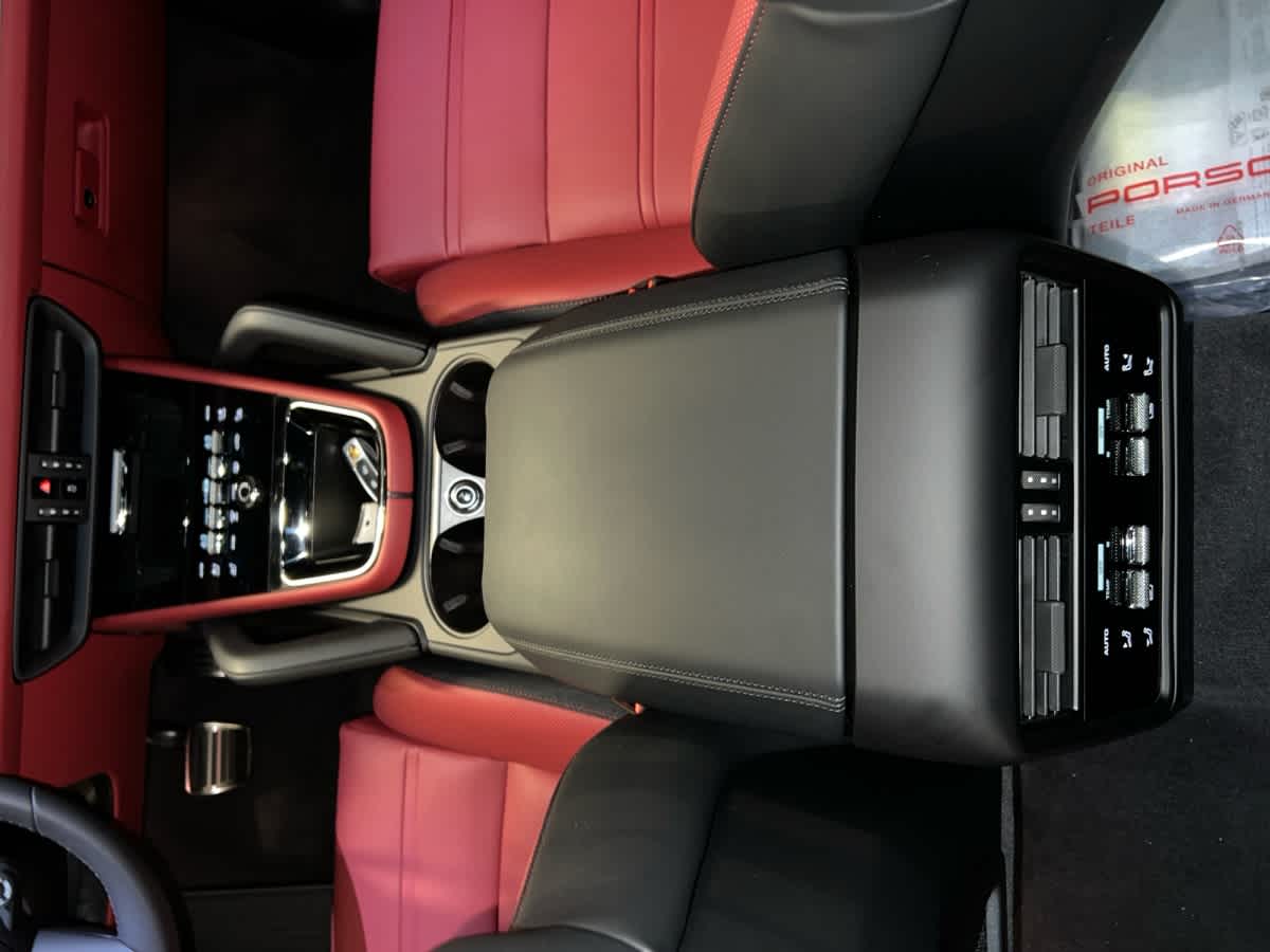 new 2026 Porsche Cayenne car