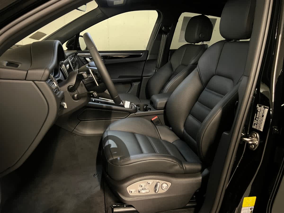 new 2026 Porsche Macan car