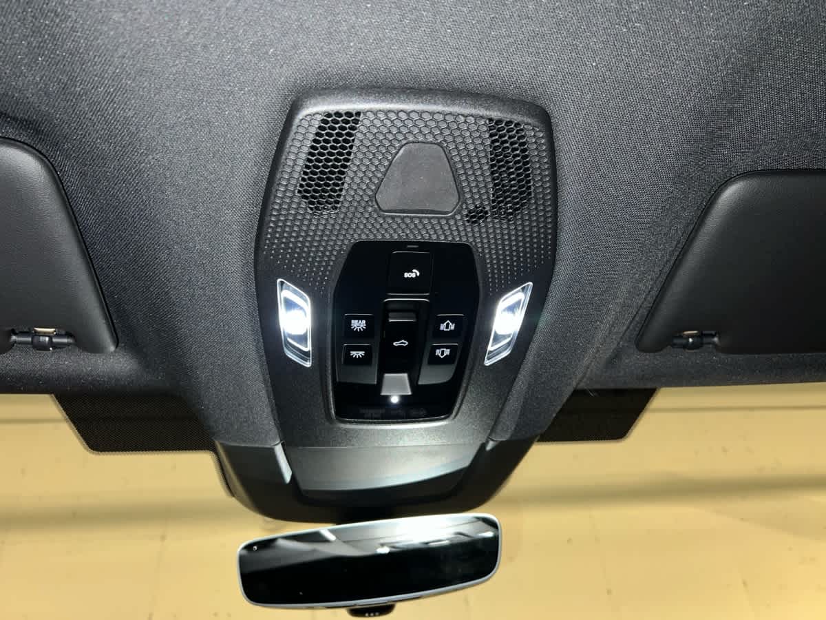new 2026 Porsche Macan car