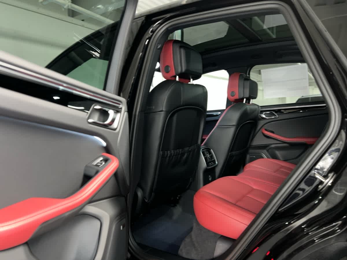 new 2026 Porsche Macan car