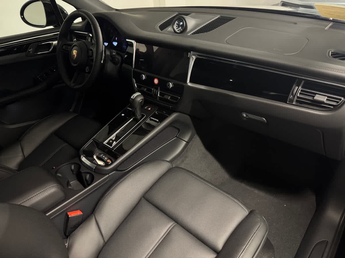 new 2026 Porsche Macan car