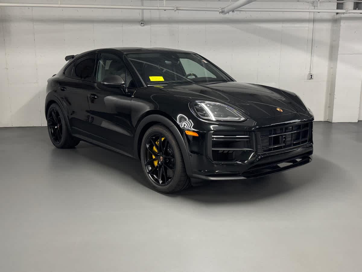 new 2025 Porsche Cayenne car
