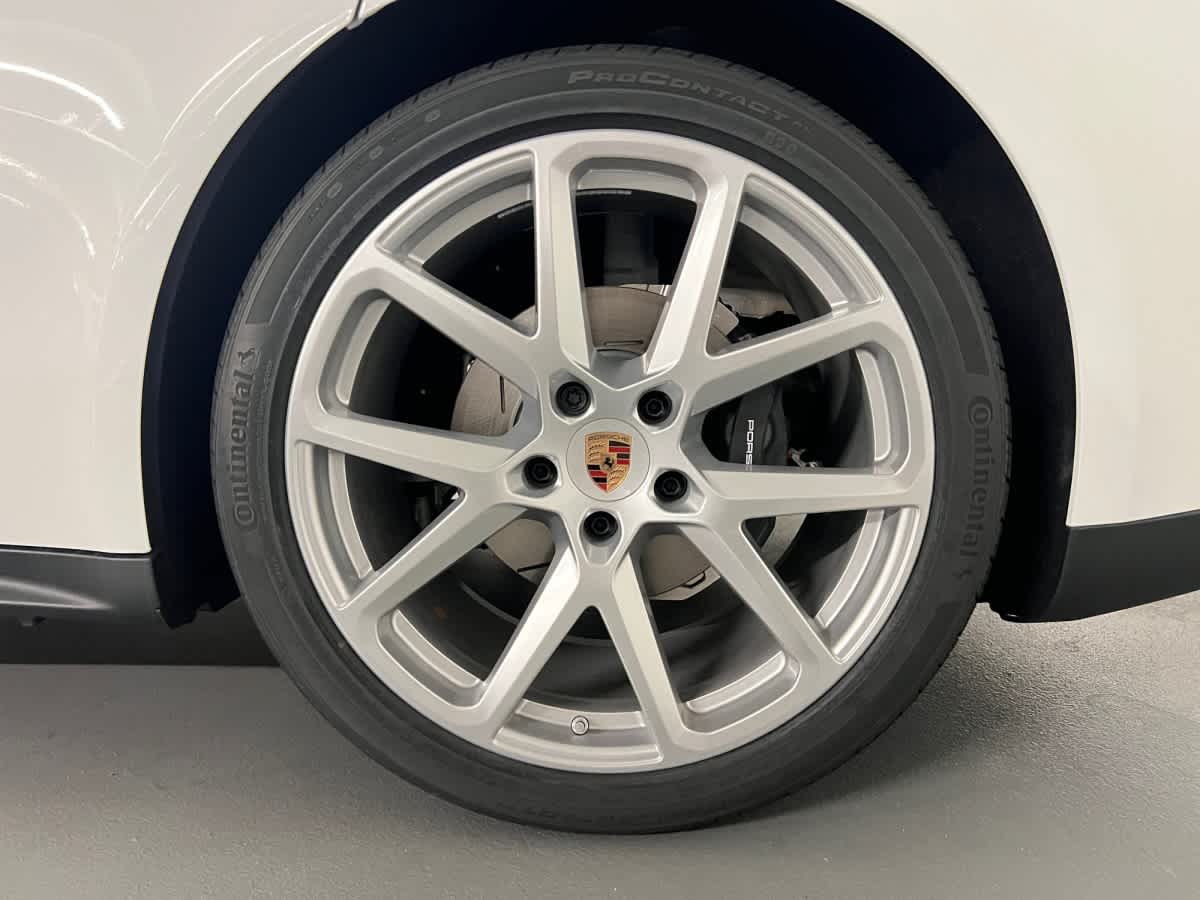 new 2026 Porsche Panamera car