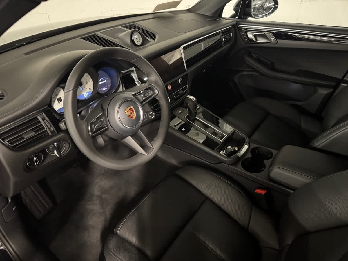 new 2026 Porsche Macan car
