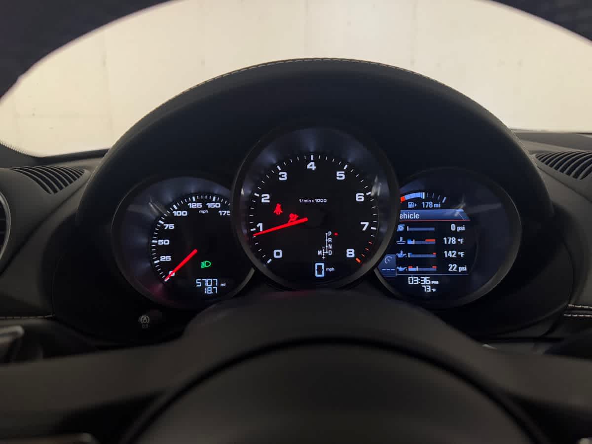 new 2025 Porsche 718 Cayman car