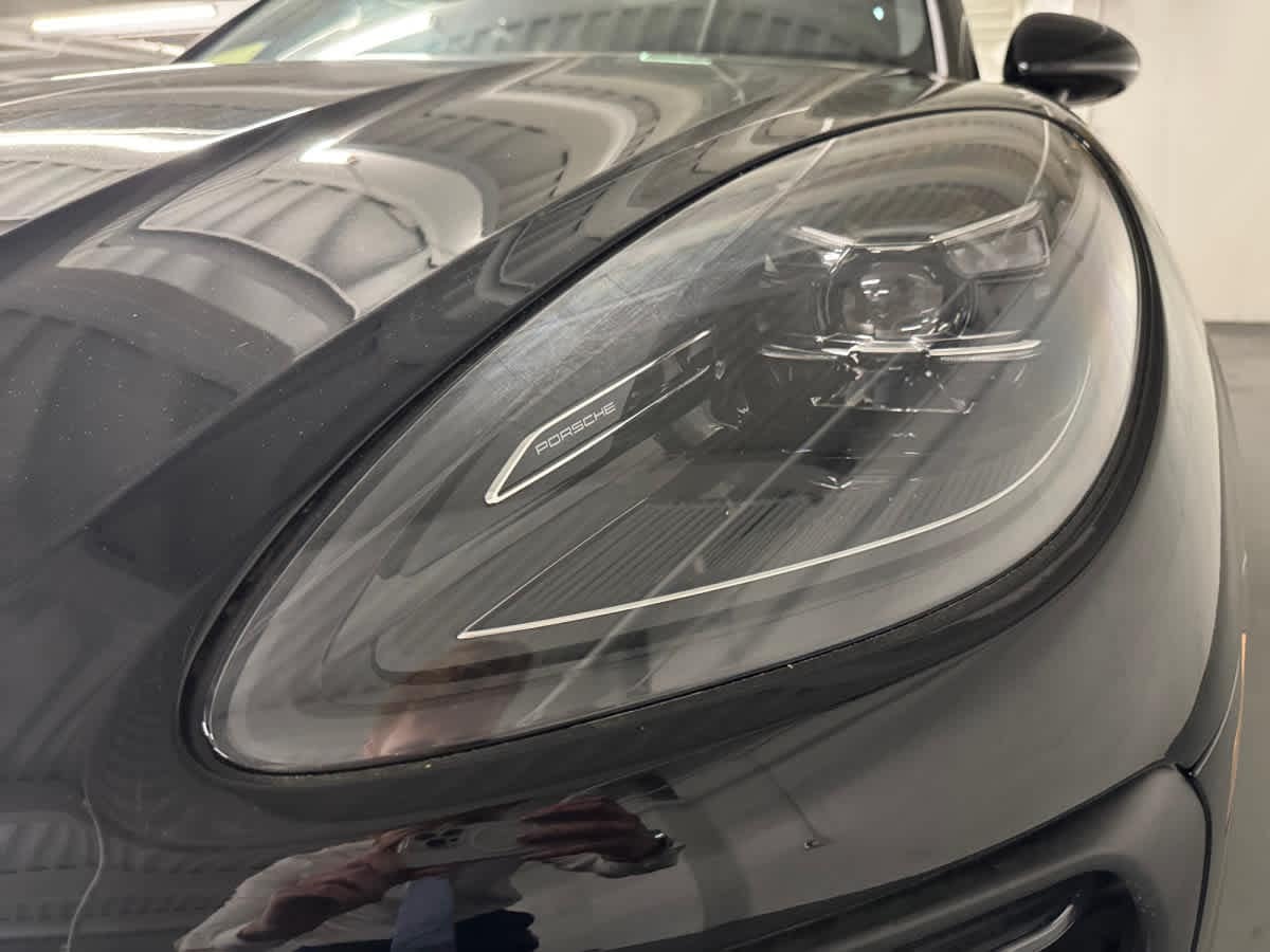 new 2026 Porsche Macan car