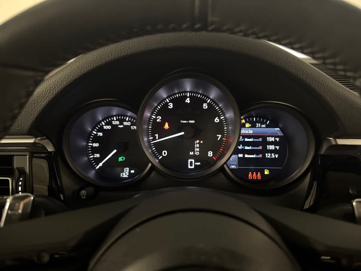 new 2026 Porsche Macan car