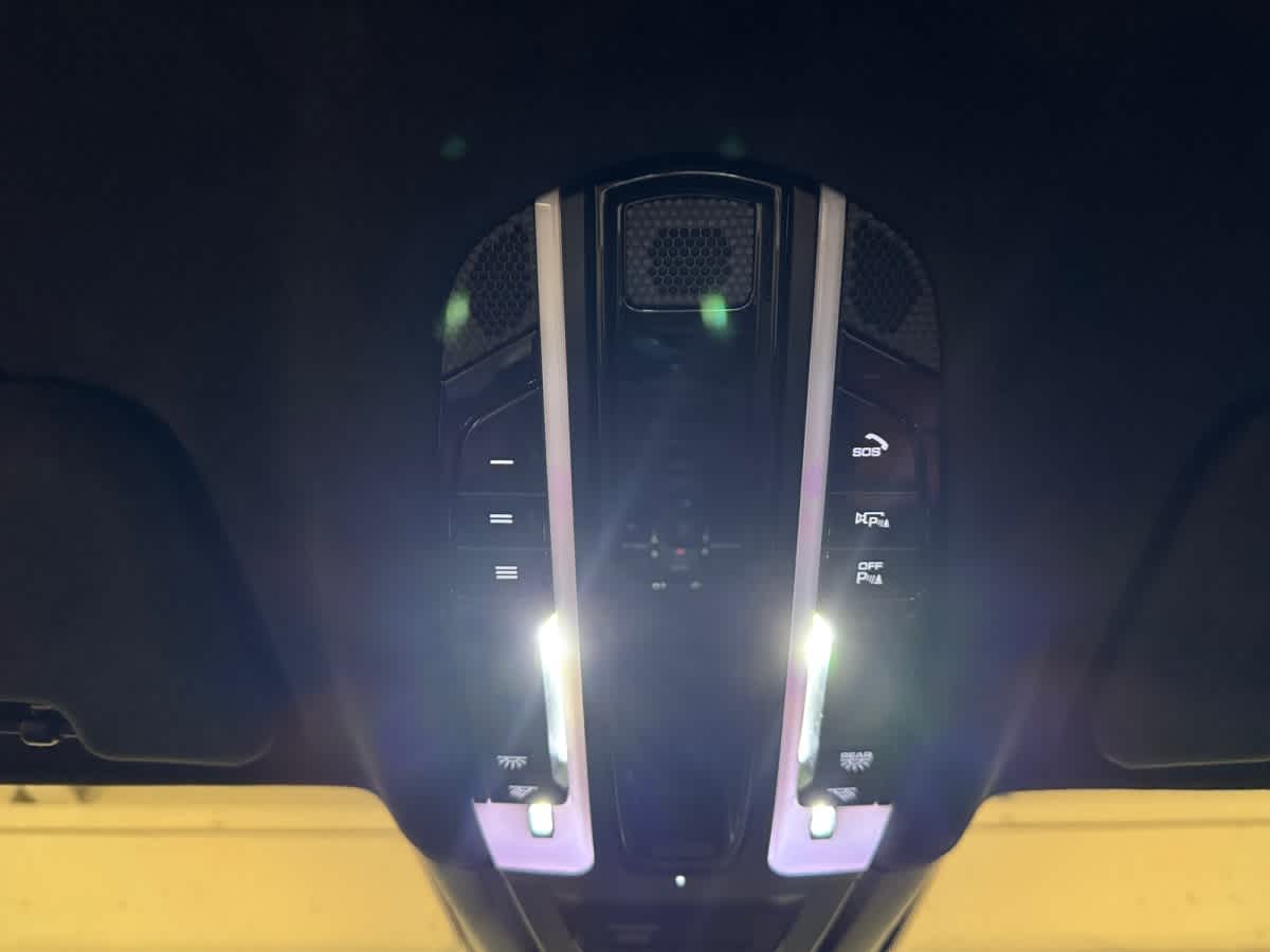 used 2022 Porsche Cayenne car, priced at $139,998