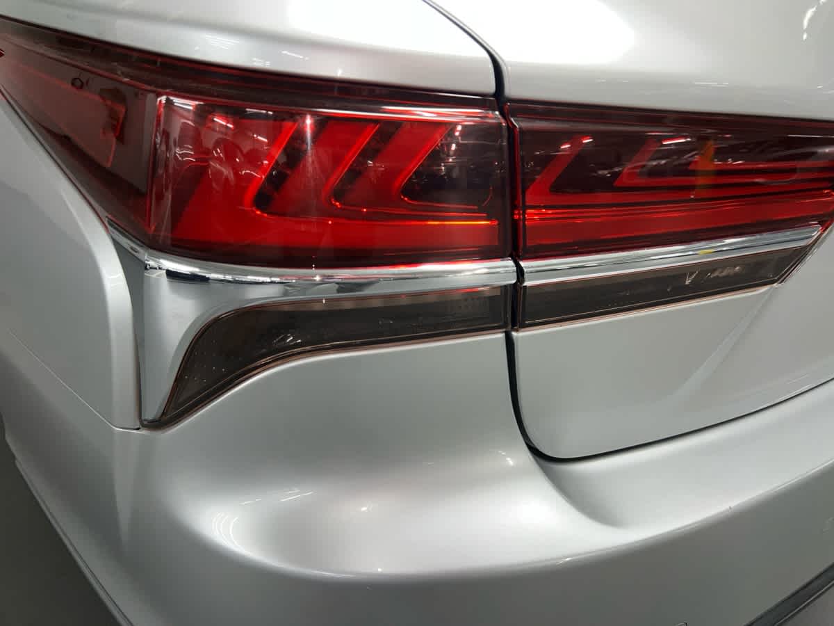 used 2018 Lexus LS 500 car, priced at $39,998