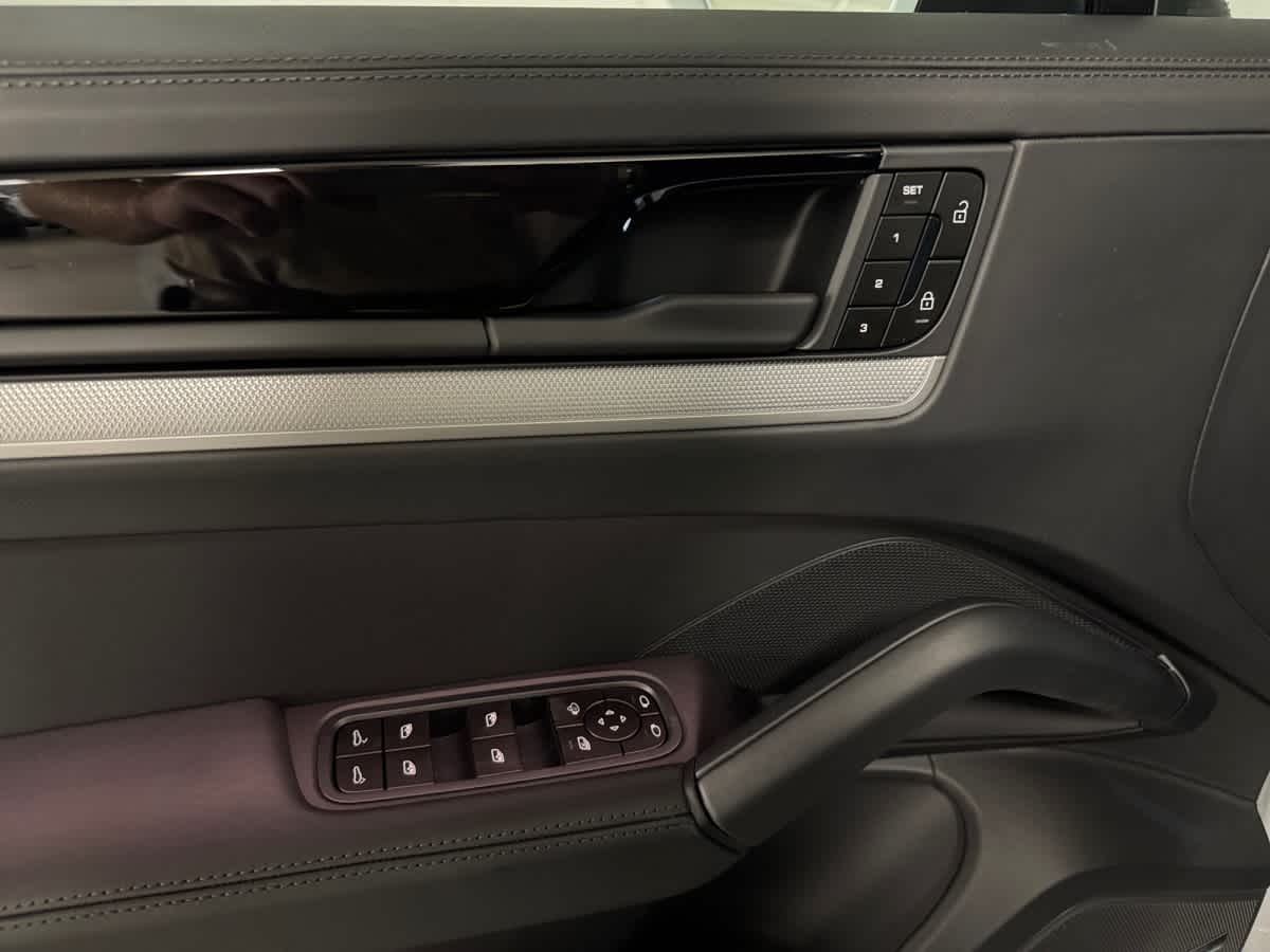 new 2026 Porsche Cayenne car