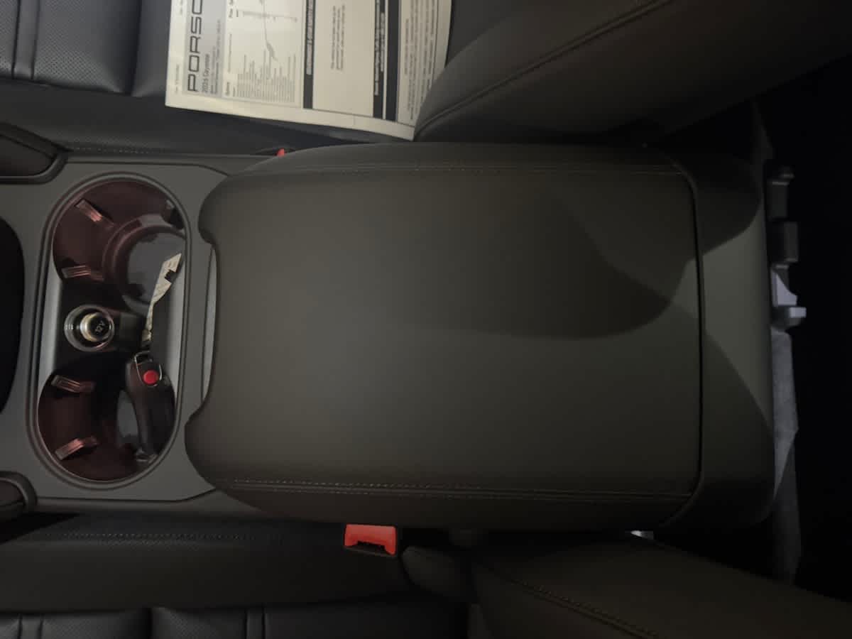 new 2026 Porsche Cayenne car