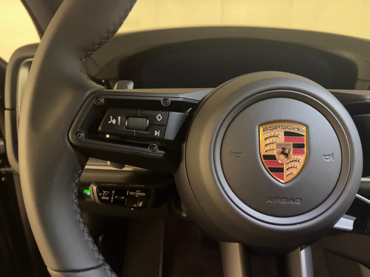 new 2026 Porsche Cayenne car