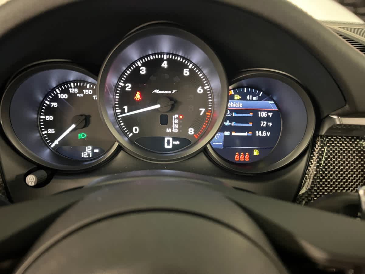 new 2026 Porsche Macan car