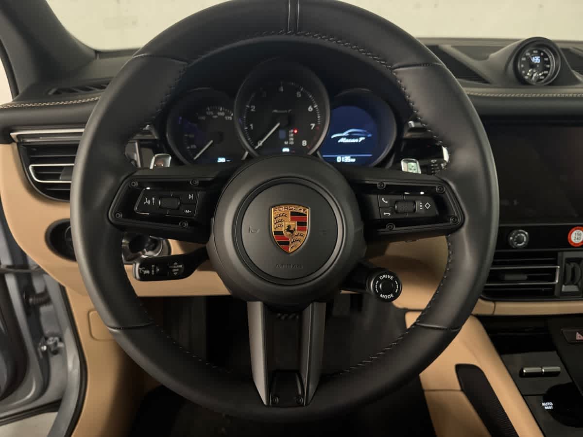 new 2026 Porsche Macan car