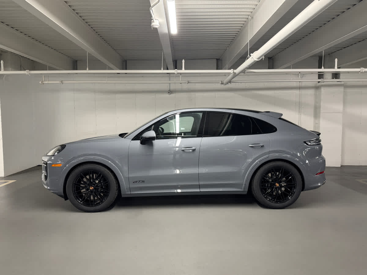 new 2026 Porsche Cayenne car
