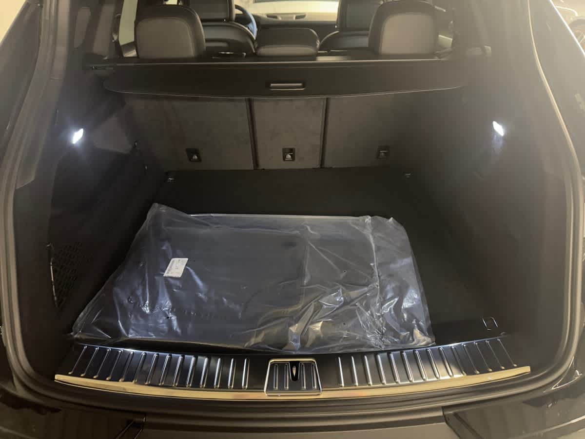 new 2026 Porsche Cayenne car