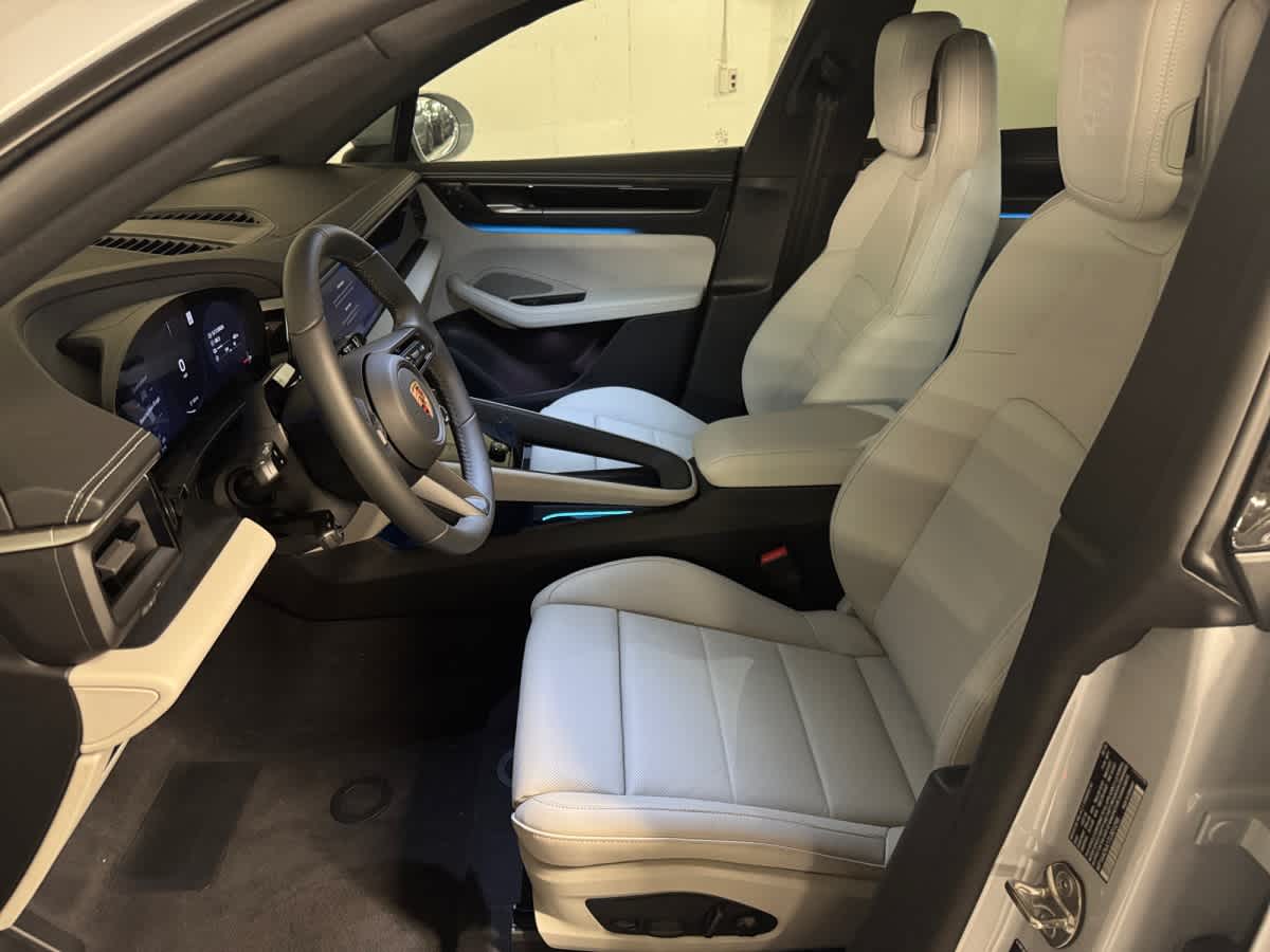 new 2026 Porsche Macan car