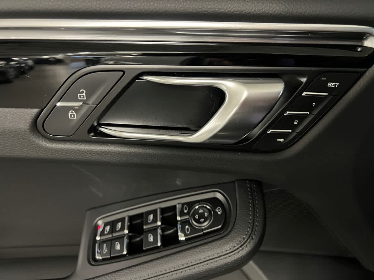 new 2026 Porsche Macan car