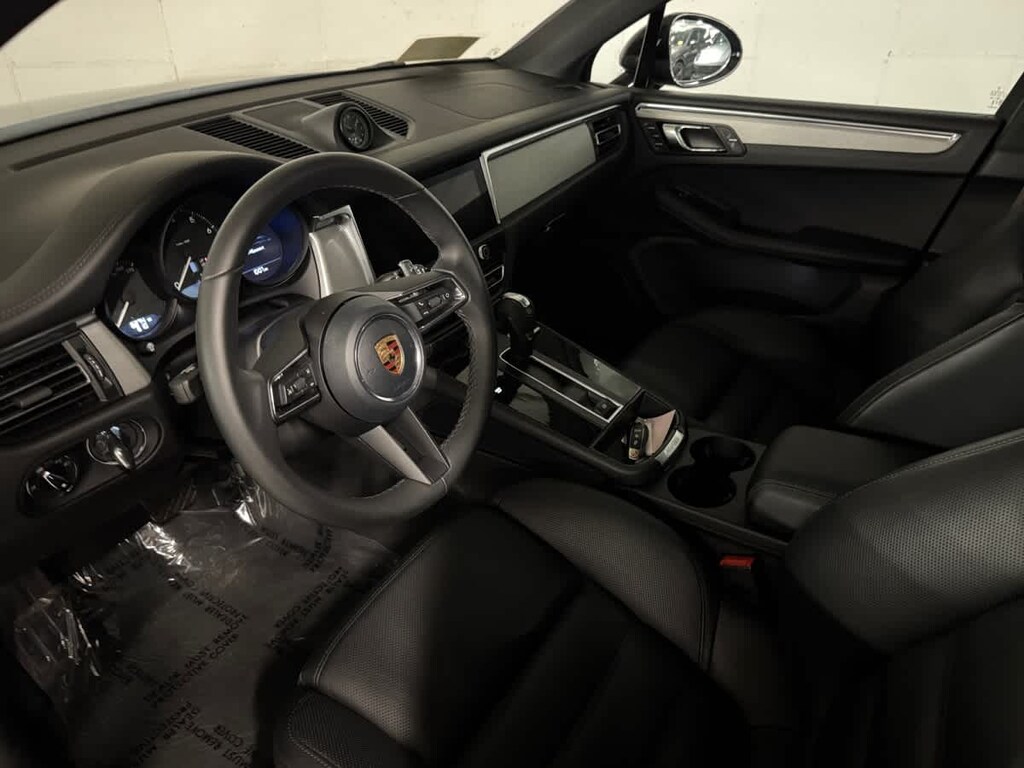 New 2026 Porsche Macan SUV