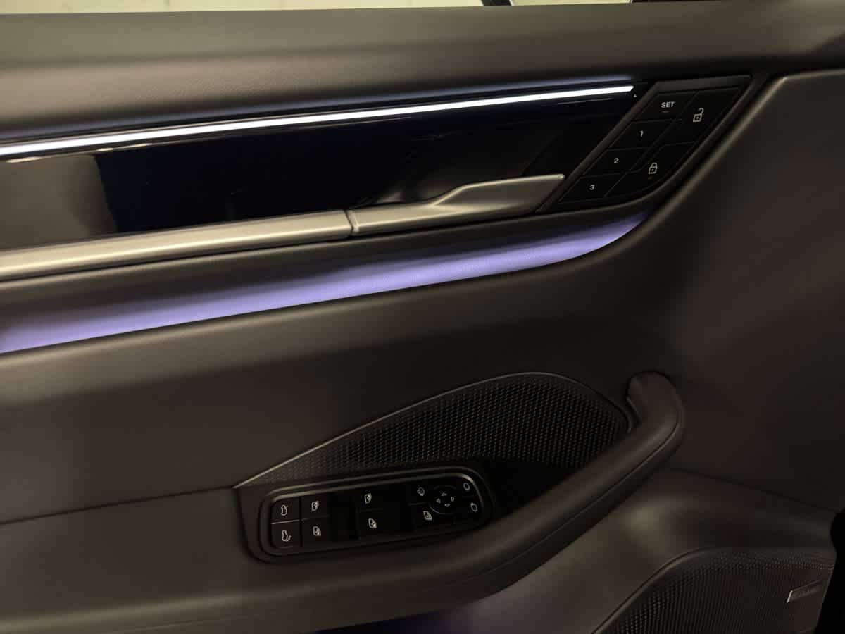 new 2026 Porsche Macan car