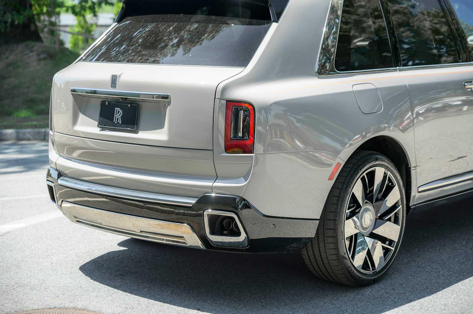 2027 Rolls-Royce Cullinan Base - Photo 10