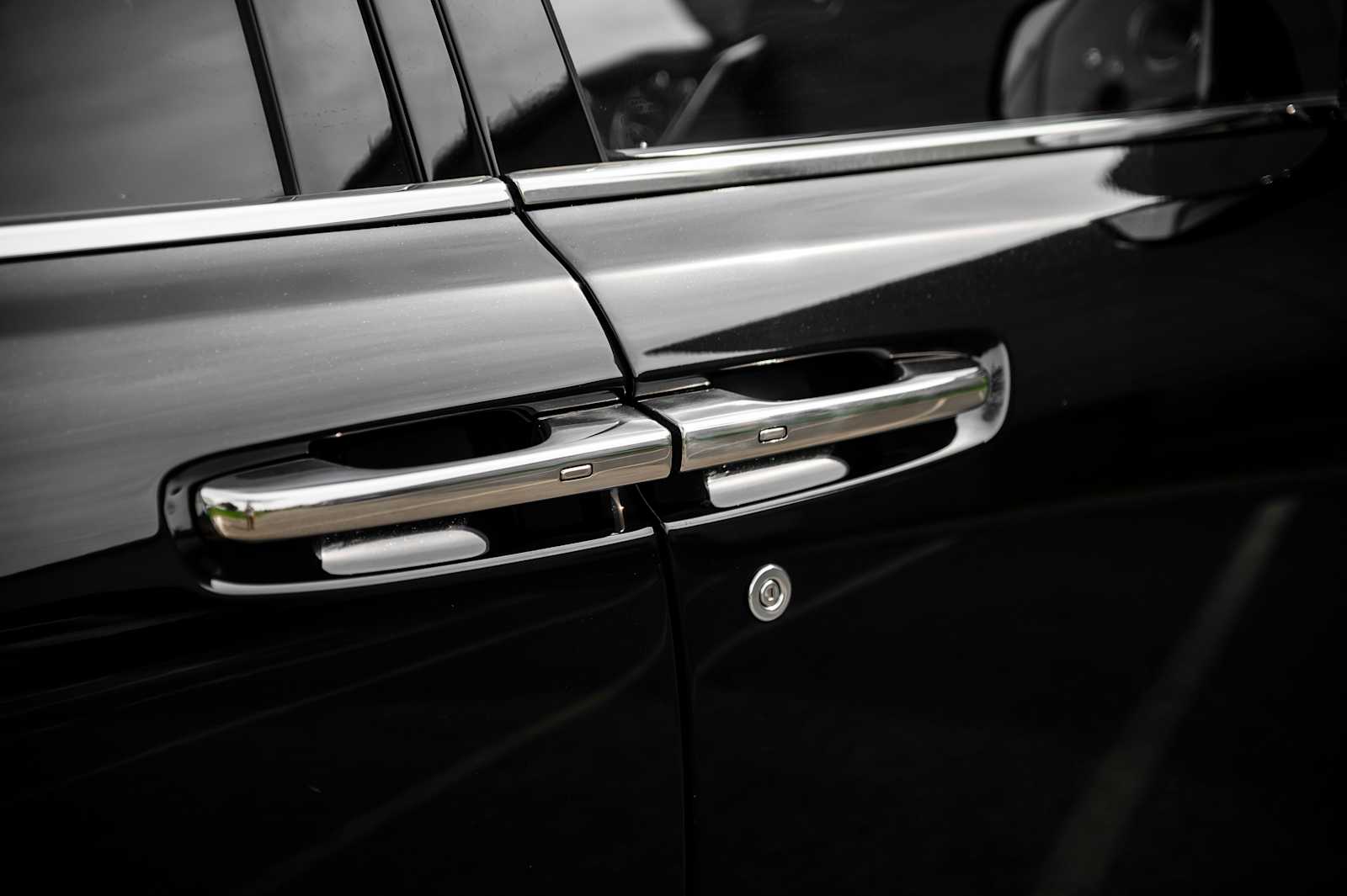 used 2023 Rolls-Royce Cullinan car, priced at $315,988