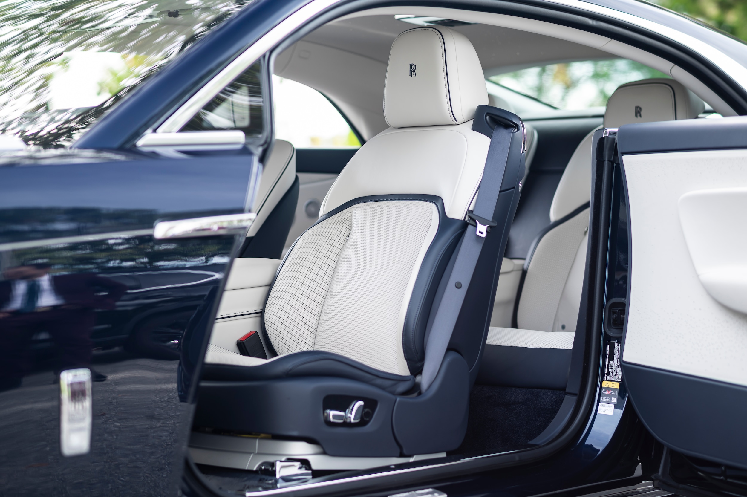 used 2024 Rolls-Royce Spectre car, priced at $363,150