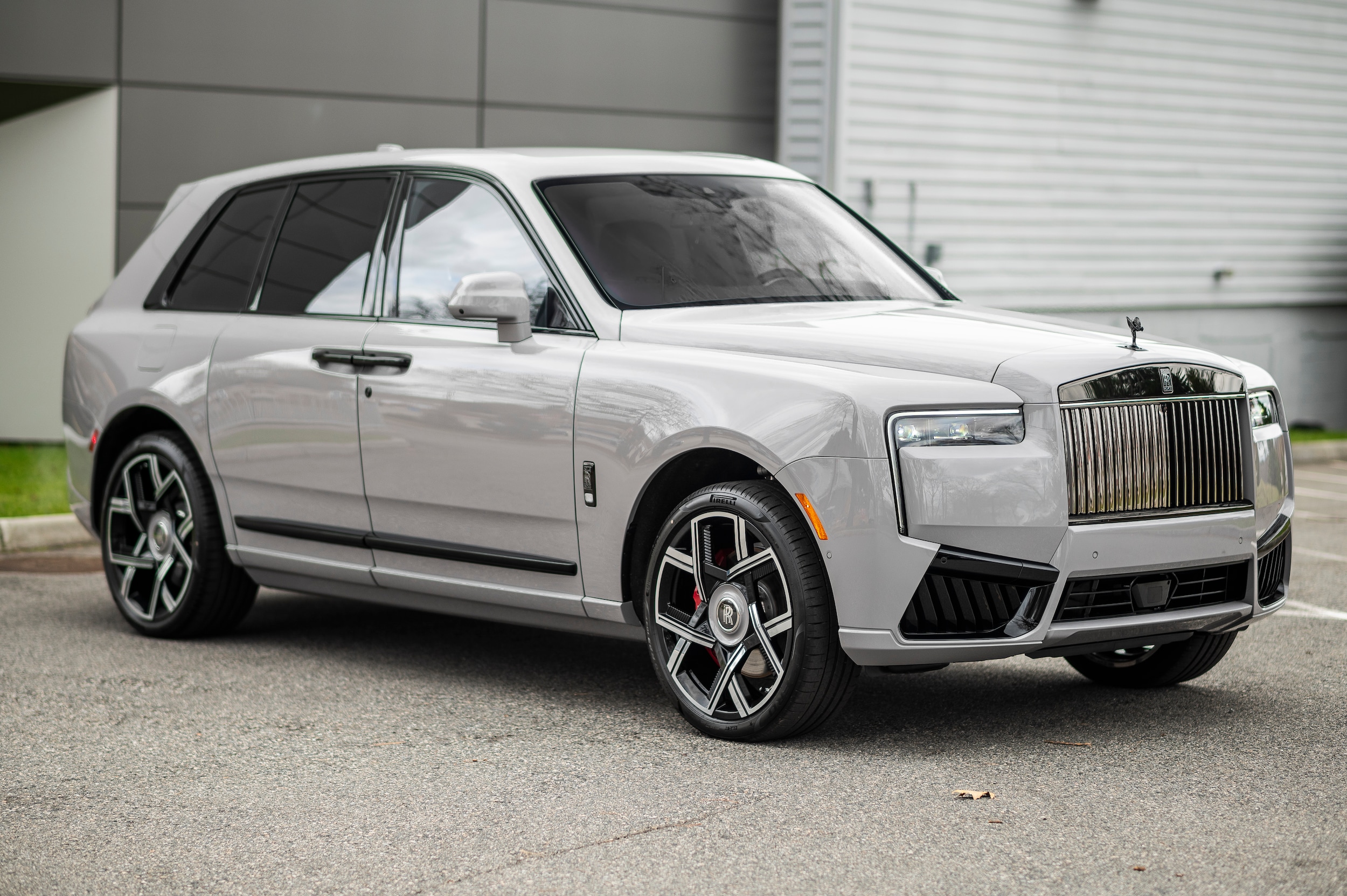 2026 Rolls-Royce Cullinan Black Badge's photo