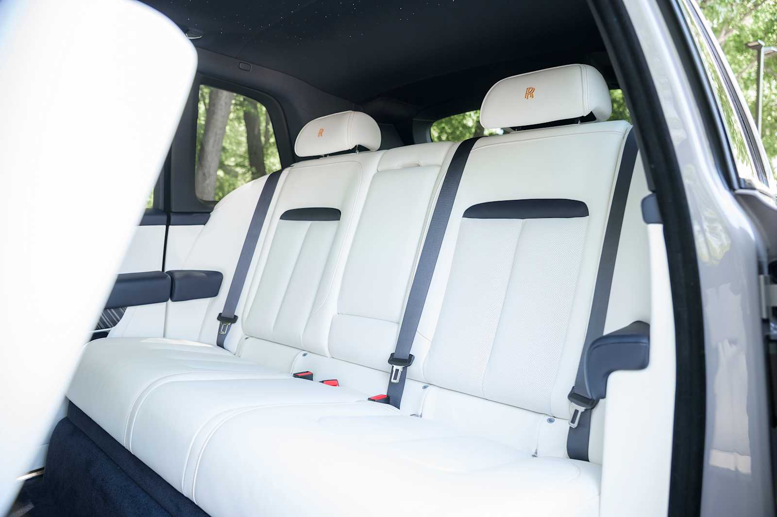 2027 Rolls-Royce Cullinan Base - Photo 48